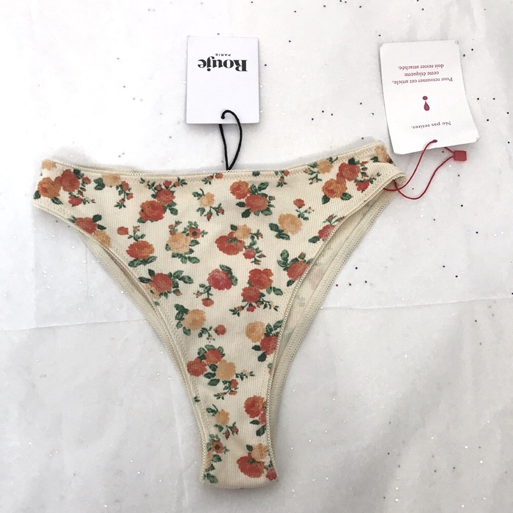 NWT Rouje Carmen Panty In Roses Anciennes
